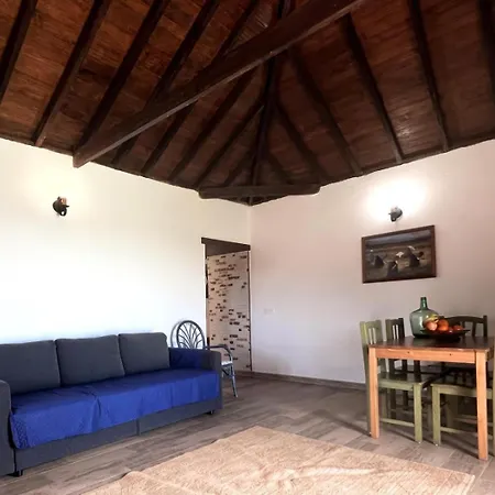 Holiday home Vivelorural Abuela Maria 1, Chill Garden Pool *