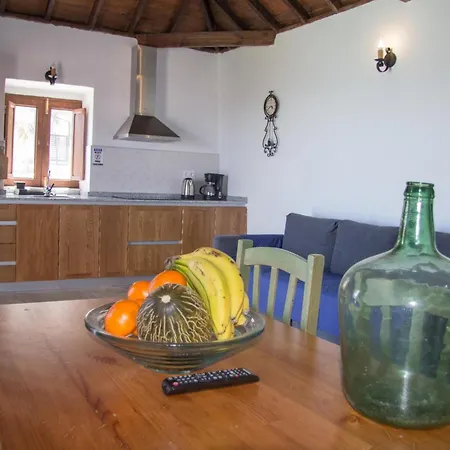 Vivelorural Abuela Maria 1, Chill Garden Pool Holiday home San Bartolome de Tirajana (Gran Canaria)