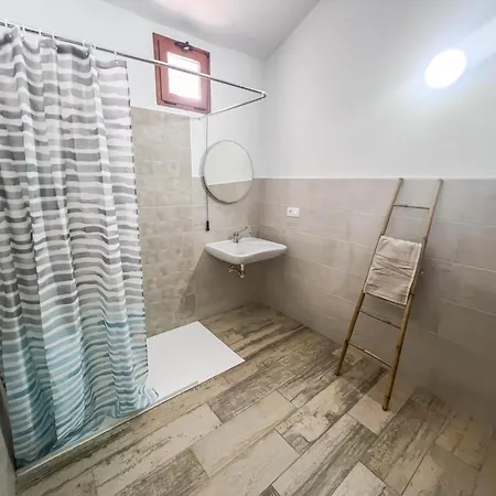 Vivelorural Abuela Maria 1, Chill Garden Pool Holiday home